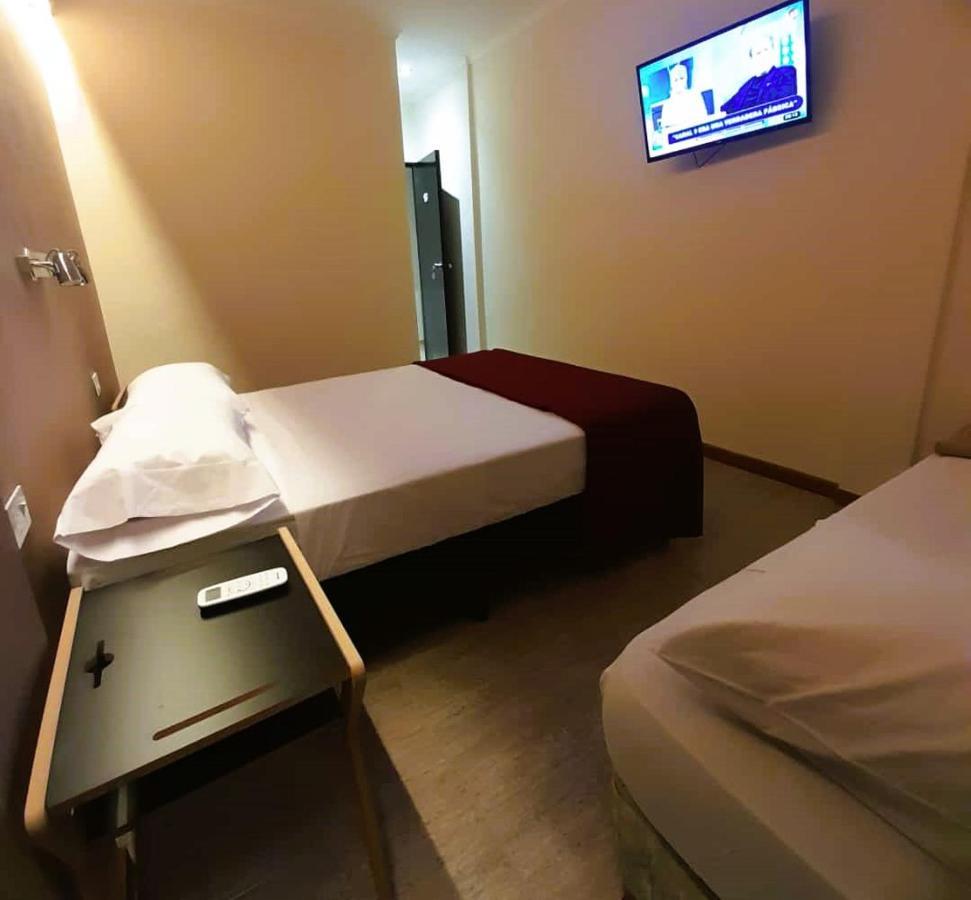 Hotel Vanderloo โปซาดัส ภายนอก รูปภาพ