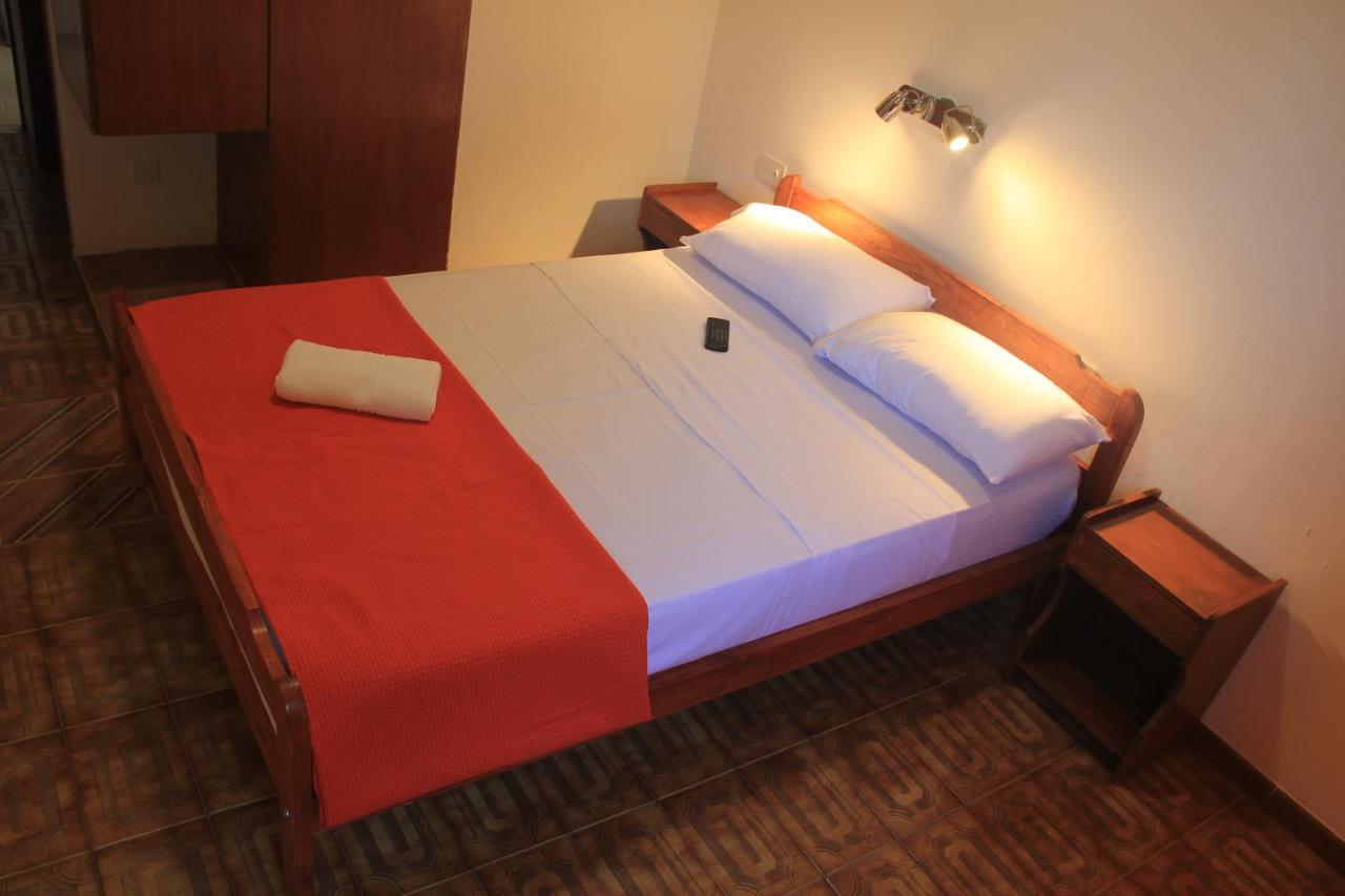 Hotel Vanderloo โปซาดัส ภายนอก รูปภาพ